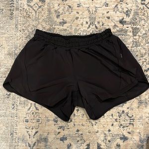 Lululemon track that short 5” size 12 black